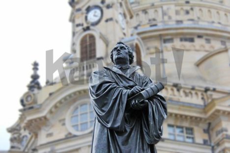History collection. Image credits: https://pixabay.com/en/martin-luther-church-pray-617287/ CC0