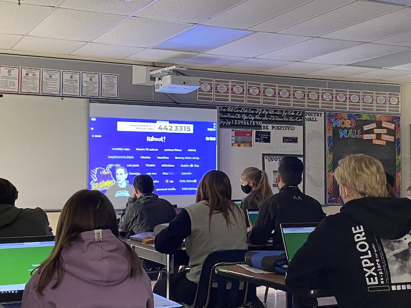 Students join the Kahoot! live stream