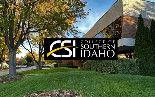Thumbnail image of College of Southern Idaho logo with the campus building in the background